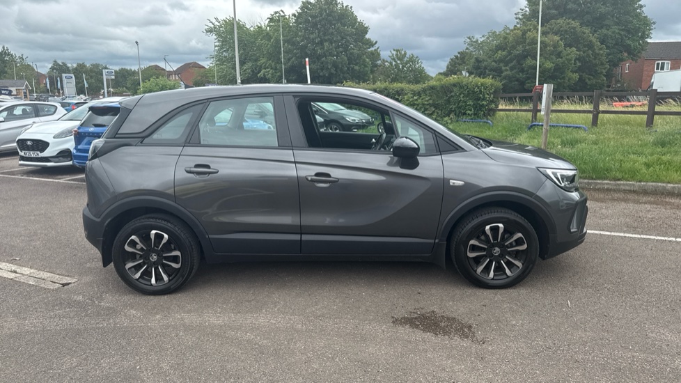 Vauxhall Crossland 1.2 Turbo Design 5dr Petrol Hatchback - Image 23