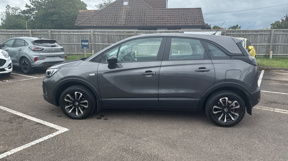 Vauxhall Crossland 1.2 Turbo Design 5dr Petrol Hatchback - Image 25