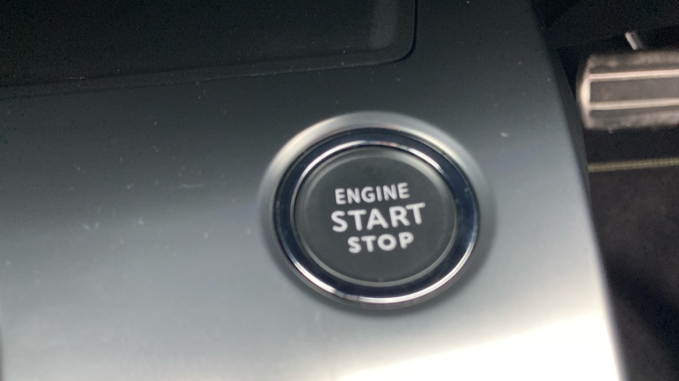 Peugeot 408 1.2 PureTech GT 5dr EAT8 Petrol Hatchback - Image 21