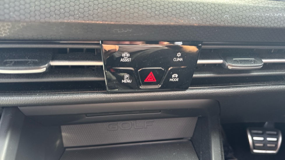 Volkswagen Golf 2.0 TSI GTI 5dr DSG Petrol Hatchback - Image 27