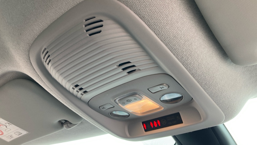 Citroen C3 Aircross 1.2 PureTech 110 C-Series 5dr Petrol Hatchback - Image 33