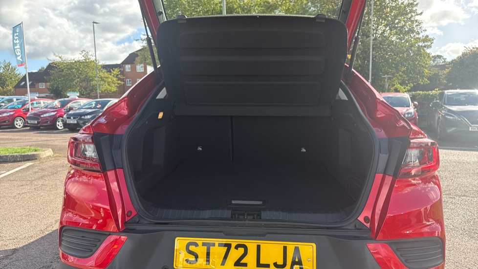 Renault Arkana 1.6 E-TECH Hybrid 145 S Edition 5dr Auto Hybrid Estate - Image 4