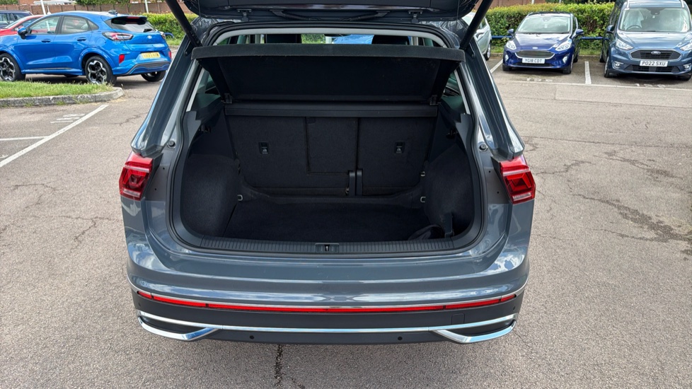 Volkswagen Tiguan 1.5 TSI 150 Elegance 5dr DSG Petrol Estate - Image 4
