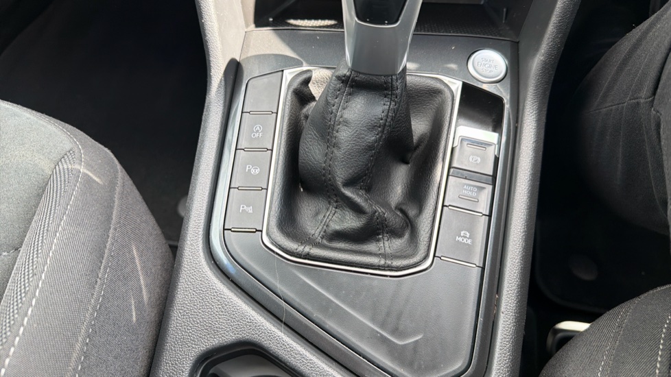 Volkswagen Tiguan 1.5 TSI 150 Elegance 5dr DSG Petrol Estate - Image 25