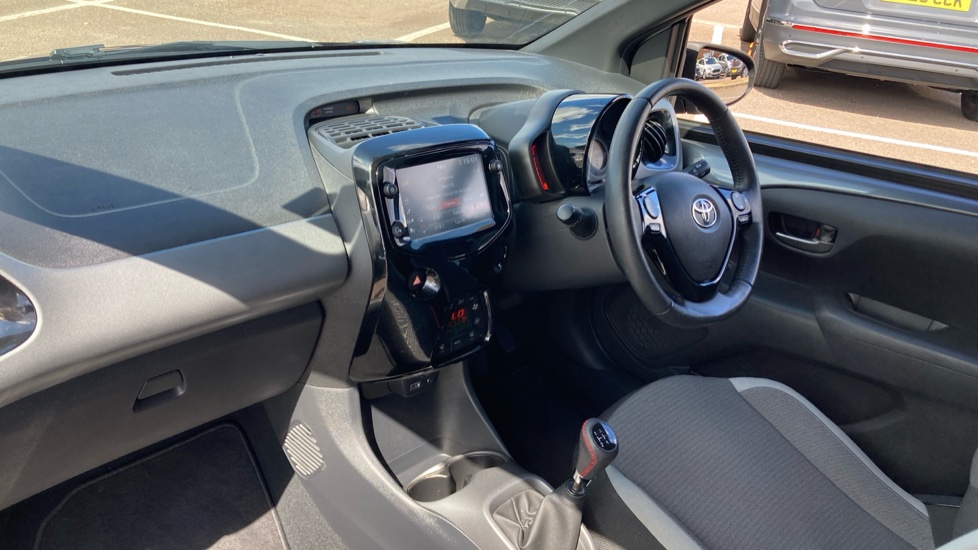 Toyota Aygo 1.0 VVT-i X-Trend TSS 5dr Petrol Hatchback - Image 9