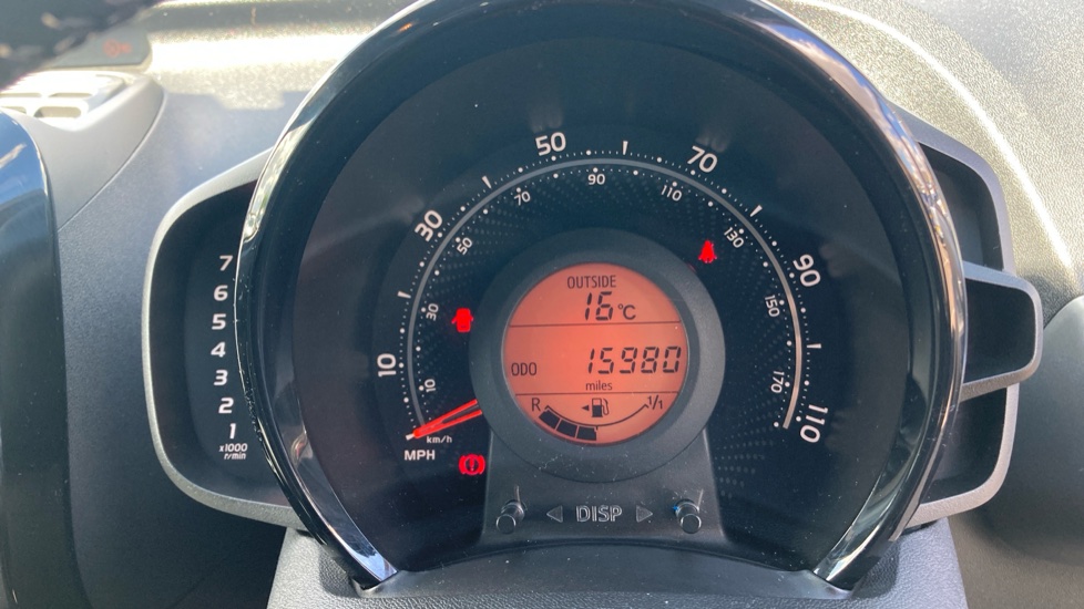 Toyota Aygo 1.0 VVT-i X-Trend TSS 5dr Petrol Hatchback - Image 18