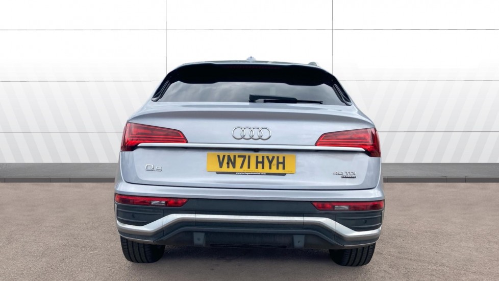 Audi Q5 40 TDI Quattro S Line 5dr S Tronic Diesel Estate - Image 6