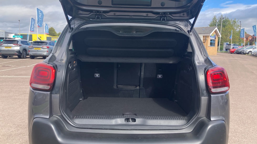 Citroen C3 Aircross 1.2 PureTech 130 Shine Plus 5dr EAT6 Petrol Hatchback - Image 4