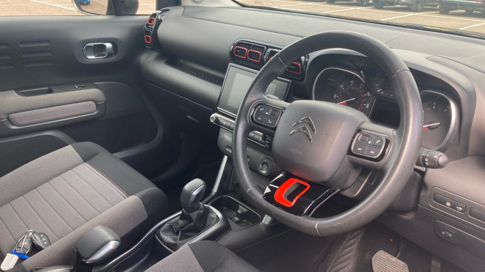 Citroen C3 Aircross 1.2 PureTech 130 Shine Plus 5dr EAT6 Petrol Hatchback - Image 11