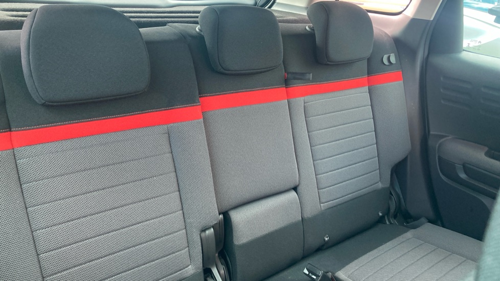 Citroen C3 Aircross 1.2 PureTech 130 Shine Plus 5dr EAT6 Petrol Hatchback - Image 15