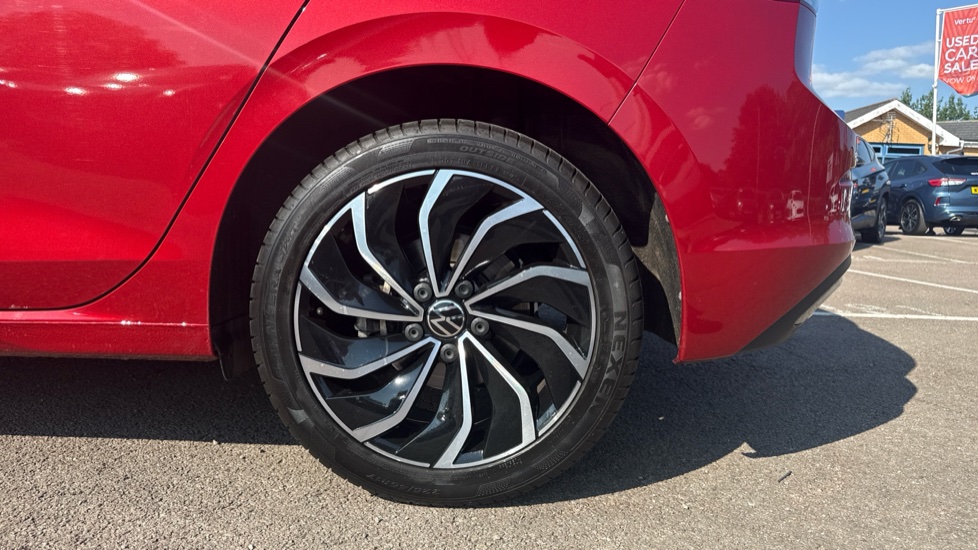 Volkswagen Golf 1.5 TSI 150 Style 5dr Petrol Hatchback - Image 7