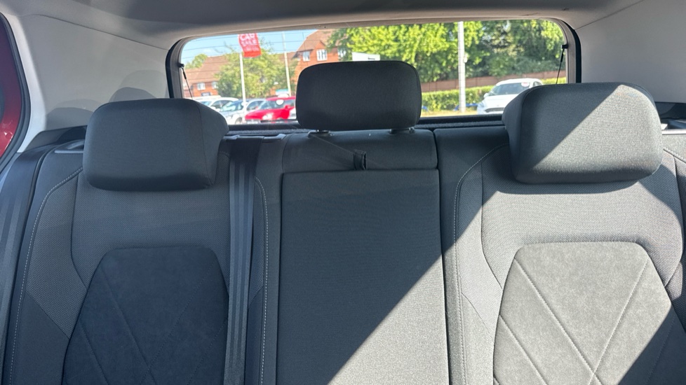 Volkswagen Golf 1.5 TSI 150 Style 5dr Petrol Hatchback - Image 15