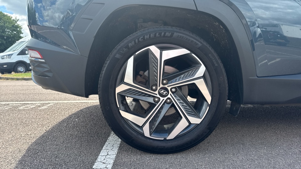 Hyundai TUCSON 1.6 TGDi Hybrid 230 Premium 5dr 2WD Auto Hybrid Estate - Image 7