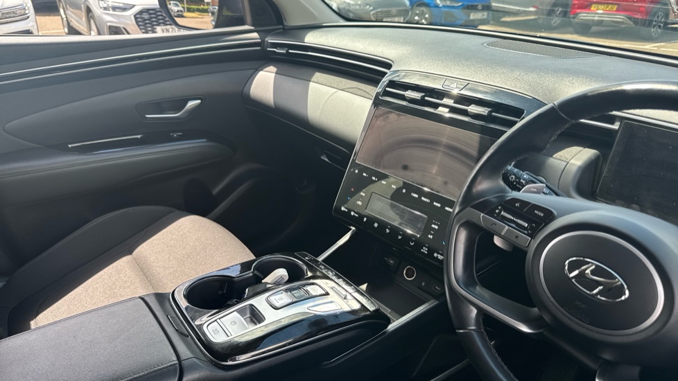 Hyundai TUCSON 1.6 TGDi Hybrid 230 Premium 5dr 2WD Auto Hybrid Estate - Image 14
