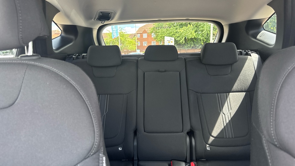 Hyundai TUCSON 1.6 TGDi Hybrid 230 Premium 5dr 2WD Auto Hybrid Estate - Image 15