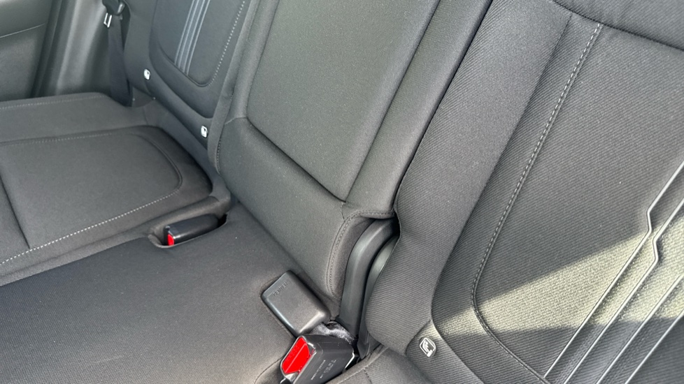 Hyundai TUCSON 1.6 TGDi Hybrid 230 Premium 5dr 2WD Auto Hybrid Estate - Image 17