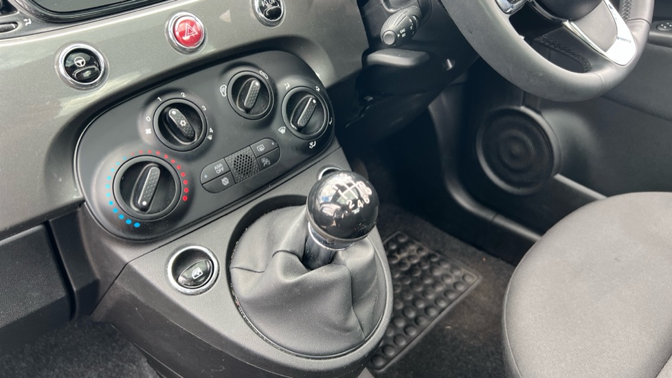 Fiat 500 1.0 Mild Hybrid 3dr Petrol Hatchback - Image 13