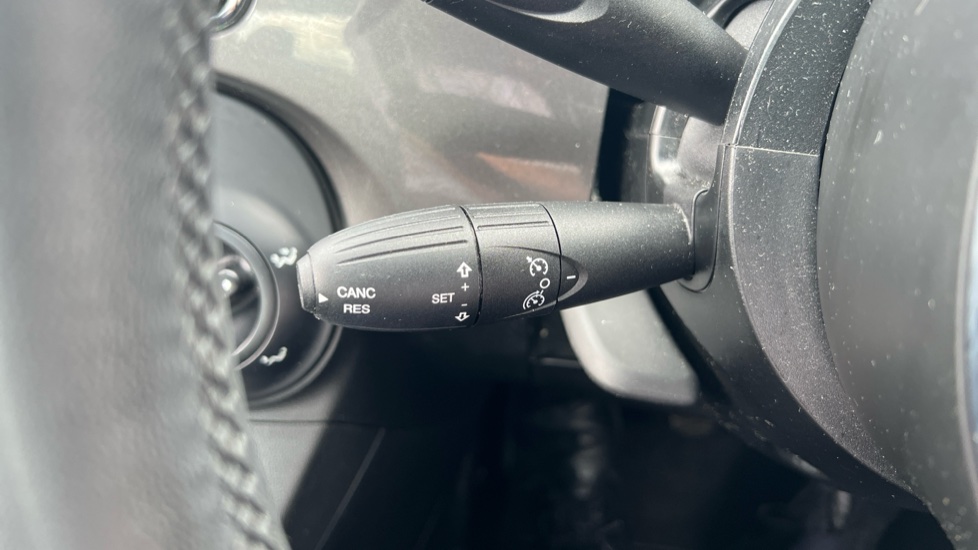 Fiat 500 1.0 Mild Hybrid 3dr Petrol Hatchback - Image 24