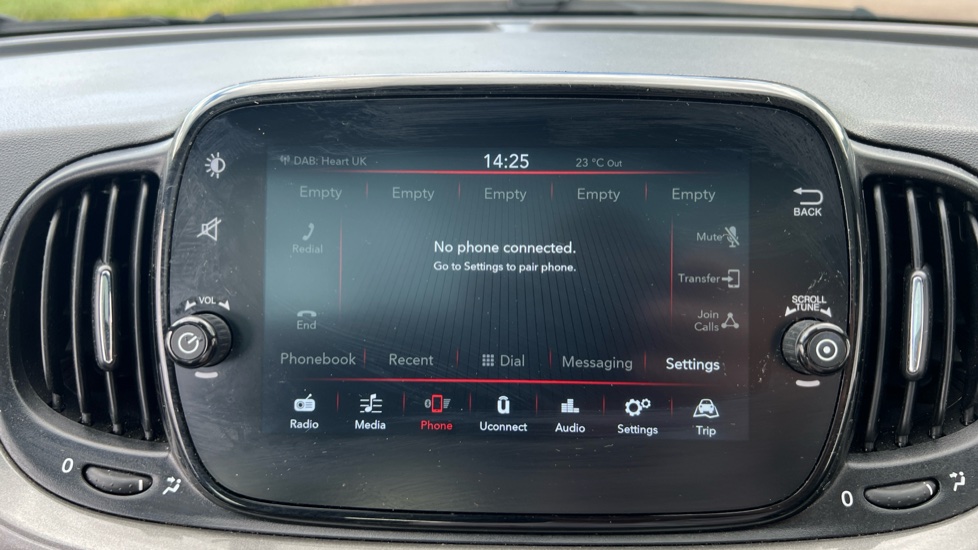 Fiat 500 1.0 Mild Hybrid 3dr Petrol Hatchback - Image 31
