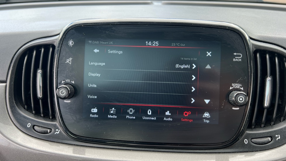 Fiat 500 1.0 Mild Hybrid 3dr Petrol Hatchback - Image 34