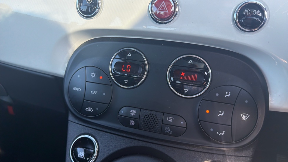 Fiat 500 1.0 Mild Hybrid Top 3dr Petrol Hatchback - Image 29