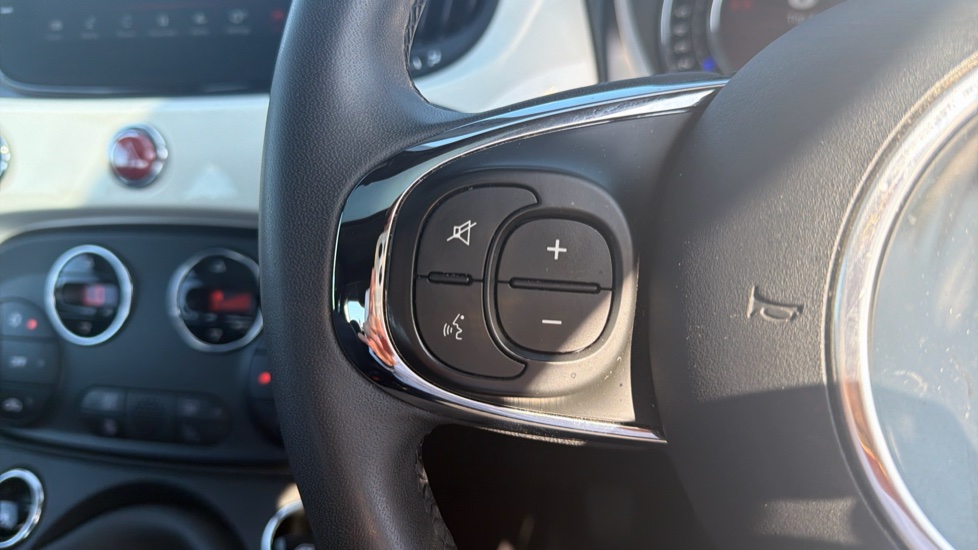 Fiat 500 1.0 Mild Hybrid Top 3dr Petrol Hatchback - Image 32
