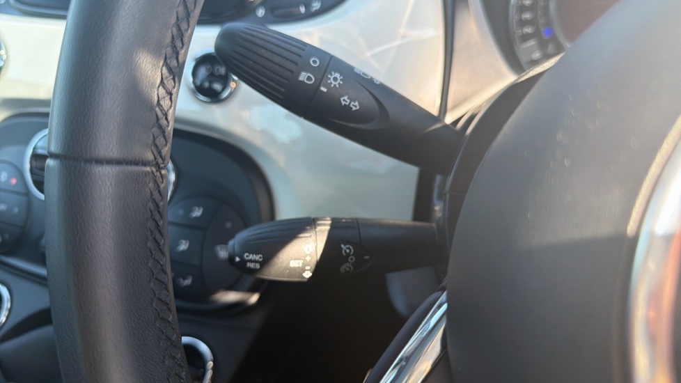Fiat 500 1.0 Mild Hybrid Top 3dr Petrol Hatchback - Image 35