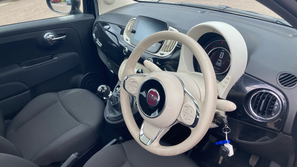 Fiat 500 1.0 Mild Hybrid Top 3dr Petrol Hatchback - Image 11