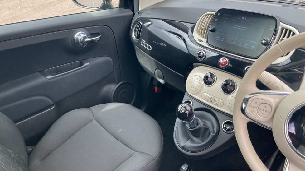 Fiat 500 1.0 Mild Hybrid Top 3dr Petrol Hatchback - Image 14