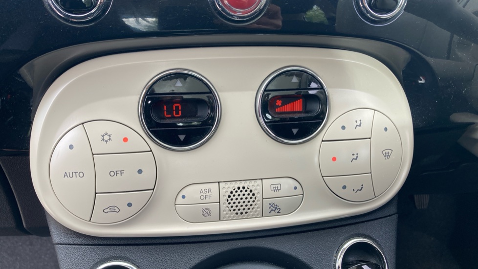 Fiat 500 1.0 Mild Hybrid Top 3dr Petrol Hatchback - Image 22