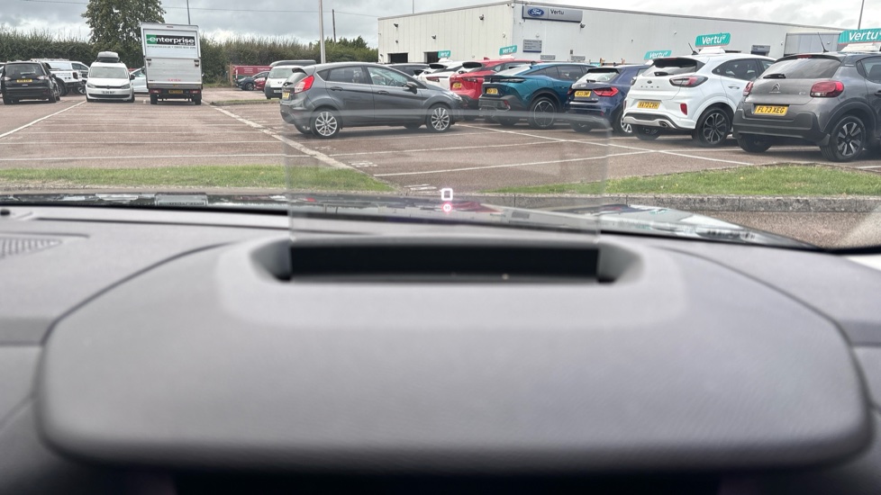 Citroen C4 1.2 PureTech [130] Shine 5dr Petrol Hatchback - Image 26