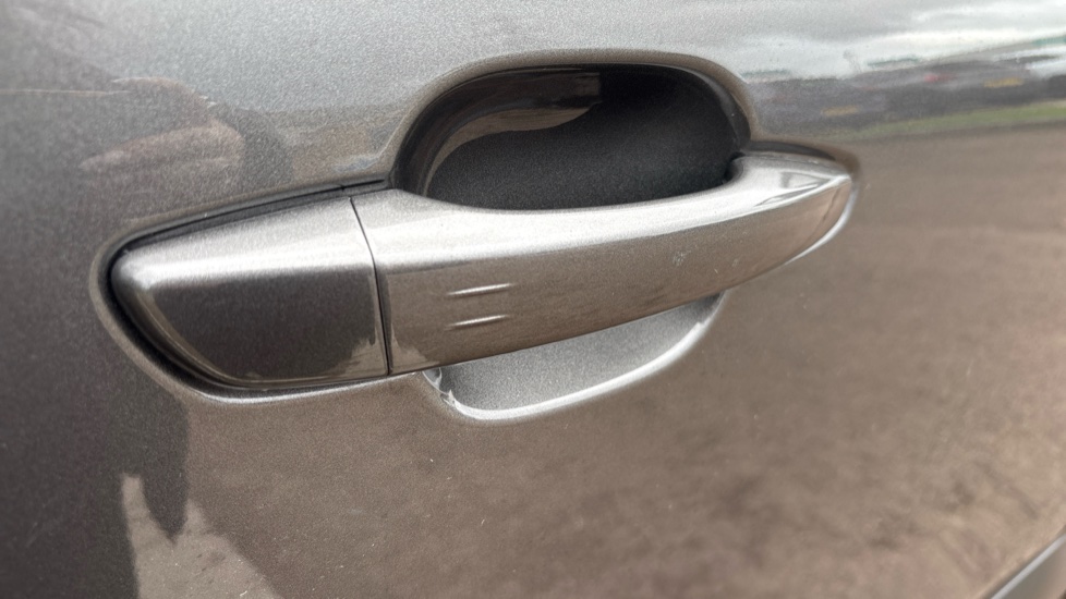 Citroen C4 1.2 PureTech [130] Shine 5dr Petrol Hatchback - Image 44