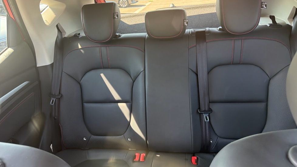 MG ZS 1.0T GDi Exclusive 5dr DCT Petrol Hatchback - Image 15