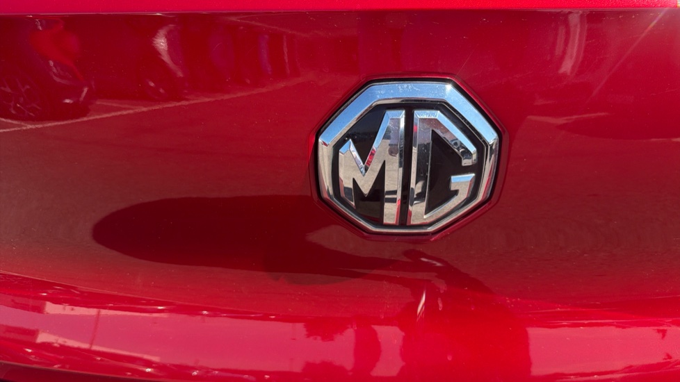 MG ZS 1.0T GDi Exclusive 5dr DCT Petrol Hatchback - Image 23