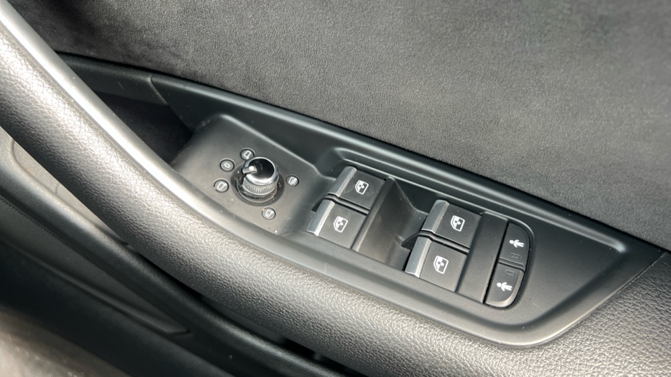 Audi A5 35 TFSI Black Edition 5dr S Tronic Petrol Hatchback - Image 22