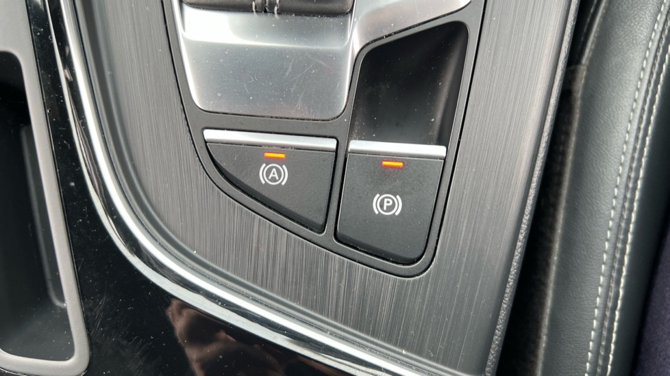 Audi A5 35 TFSI Black Edition 5dr S Tronic Petrol Hatchback - Image 34