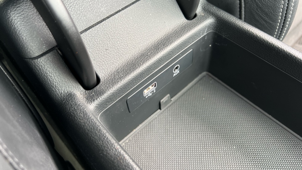 Audi A5 35 TFSI Black Edition 5dr S Tronic Petrol Hatchback - Image 39