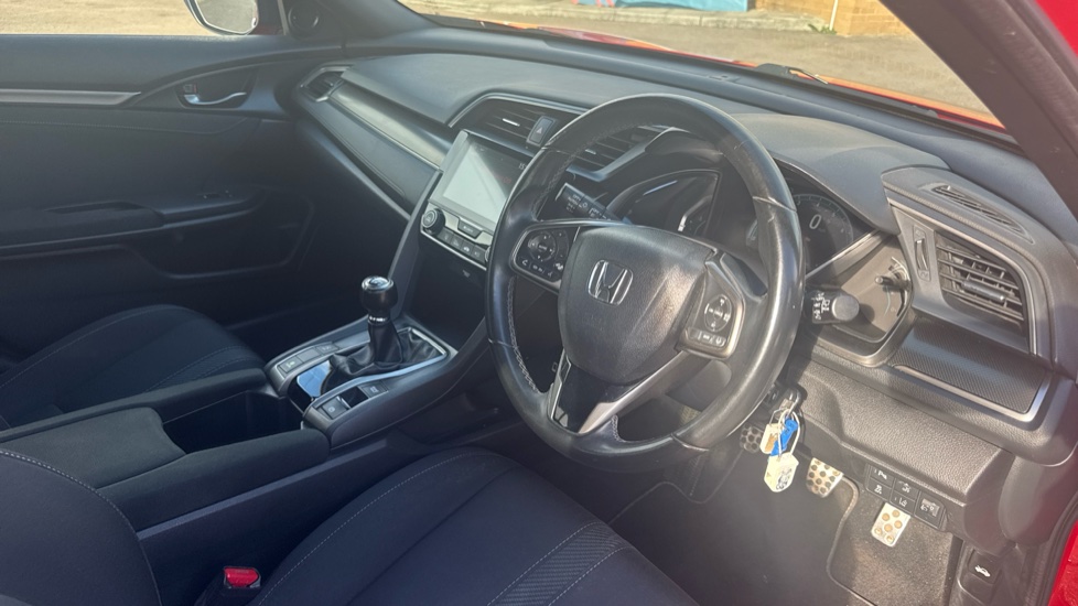 Honda Civic 1.0 VTEC Turbo SR 5dr Petrol Hatchback - Image 11
