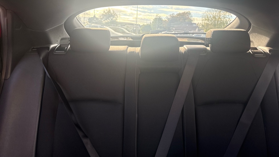 Honda Civic 1.0 VTEC Turbo SR 5dr Petrol Hatchback - Image 15