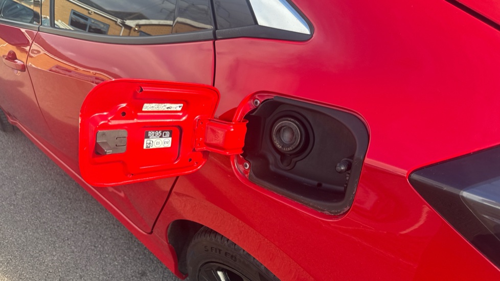 Honda Civic 1.0 VTEC Turbo SR 5dr Petrol Hatchback - Image 25