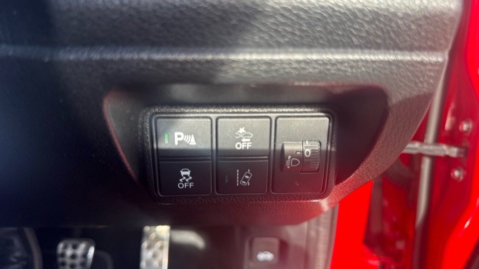 Honda Civic 1.0 VTEC Turbo SR 5dr Petrol Hatchback - Image 45
