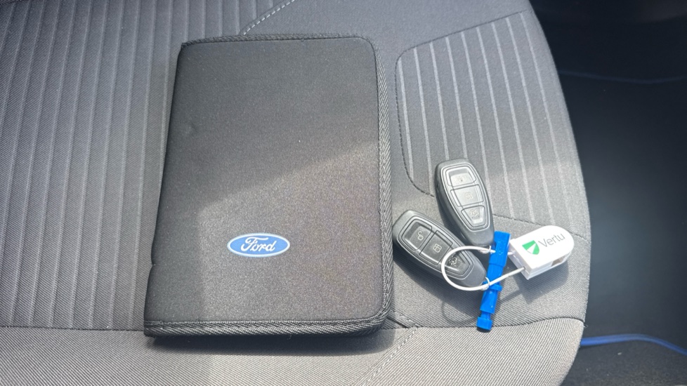 Ford Focus 1.5 TDCi 120 Titanium 5dr Diesel Hatchback - Image 19