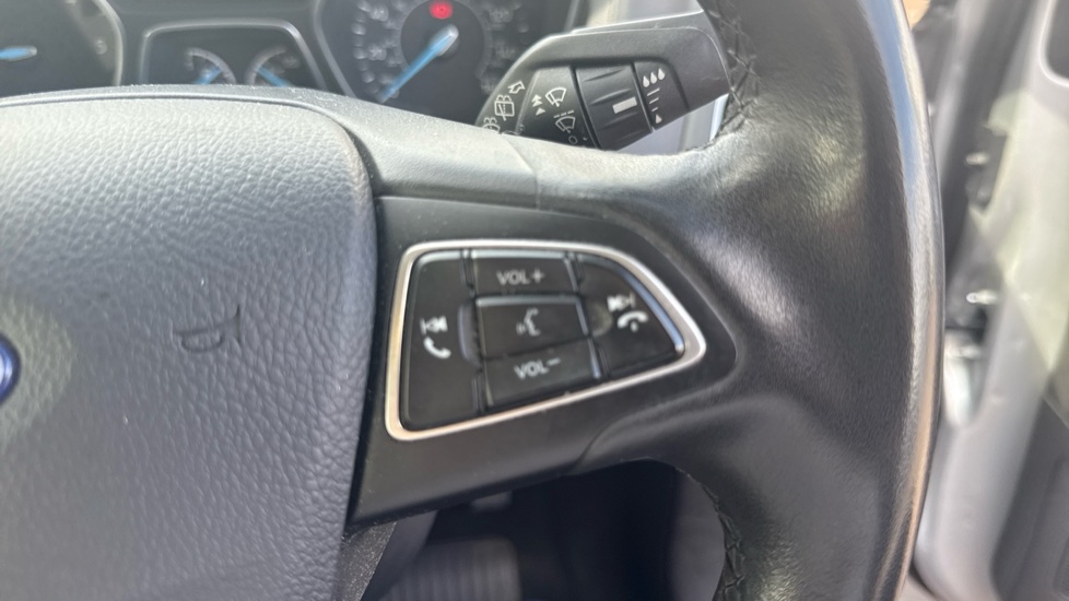 Ford Focus 1.5 TDCi 120 Titanium 5dr Diesel Hatchback - Image 23