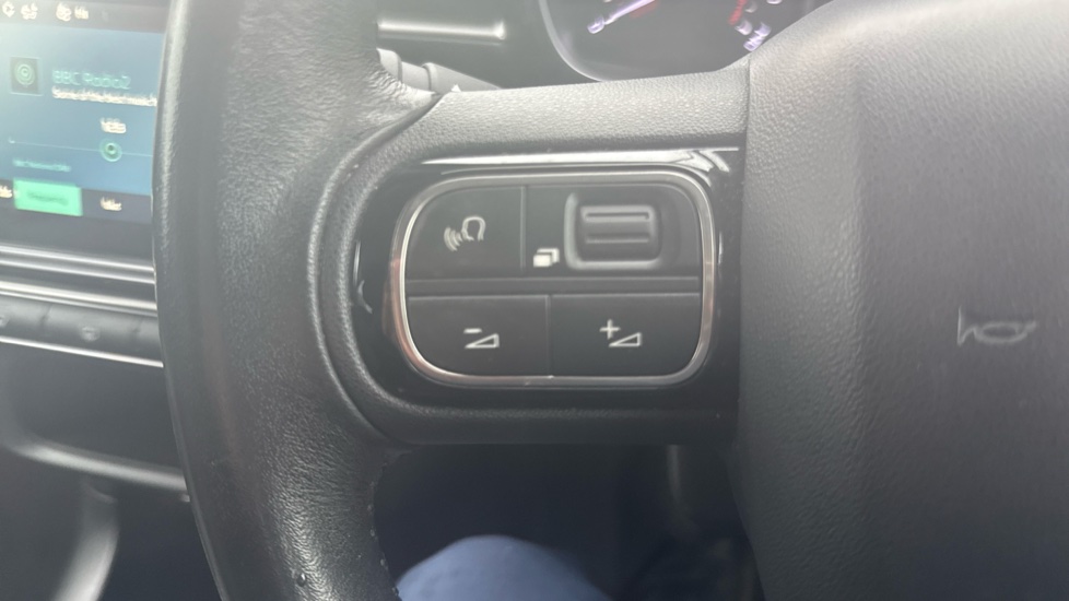 Citroen C3 1.2 PureTech 82 Flair 5dr Petrol Hatchback - Image 33