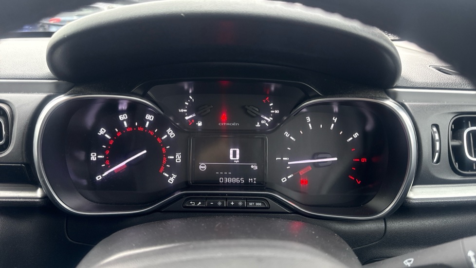 Citroen C3 1.2 PureTech 82 Flair 5dr Petrol Hatchback - Image 36