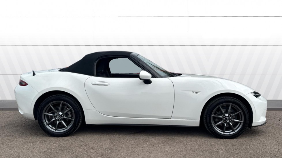 Mazda MX-5 1.5 [132] SE+ 2dr Petrol Convertible - Image 5