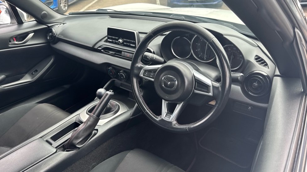 Mazda MX-5 1.5 [132] SE+ 2dr Petrol Convertible - Image 11