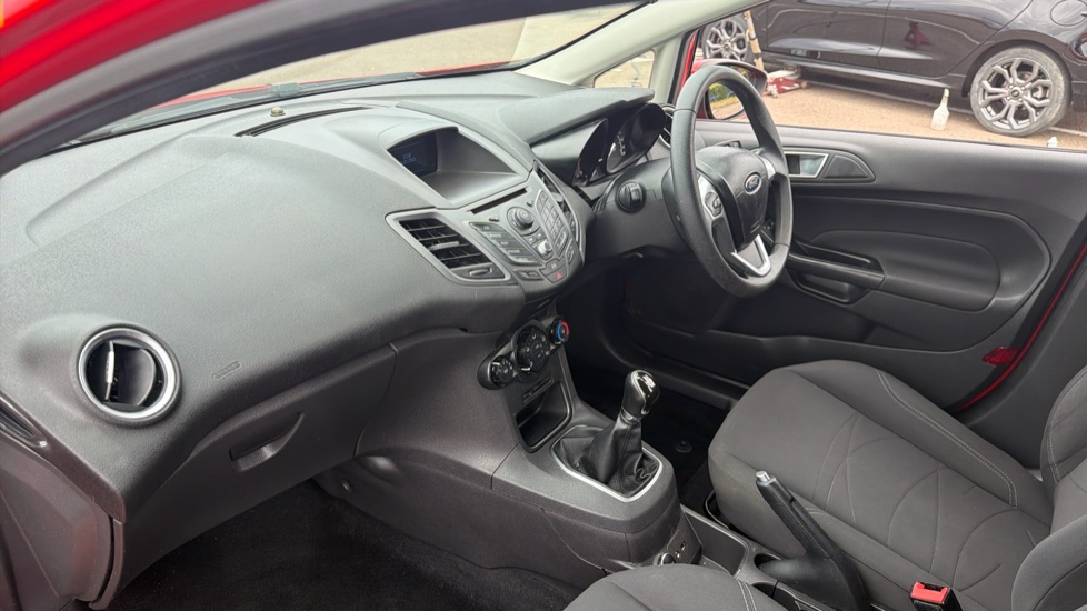 Ford Fiesta 1.25 Style 5dr Petrol Hatchback - Image 9
