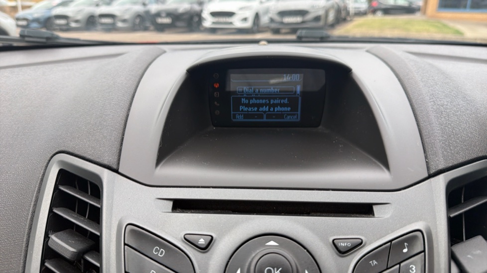 Ford Fiesta 1.25 Style 5dr Petrol Hatchback - Image 21