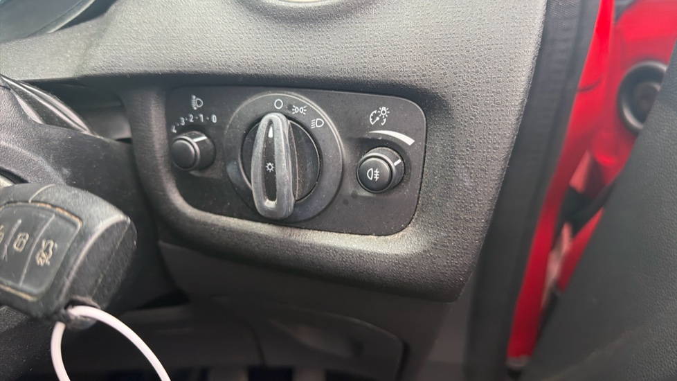 Ford Fiesta 1.25 Style 5dr Petrol Hatchback - Image 30